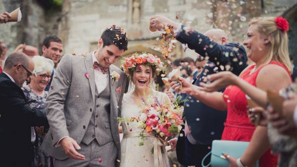 他の誰かのゲストと結婚する夢の本 