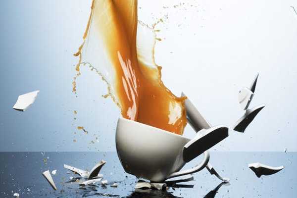 マグカップが壊れたらどうなるでしょうか？ 