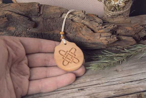 革紐にリンデンの魅力 