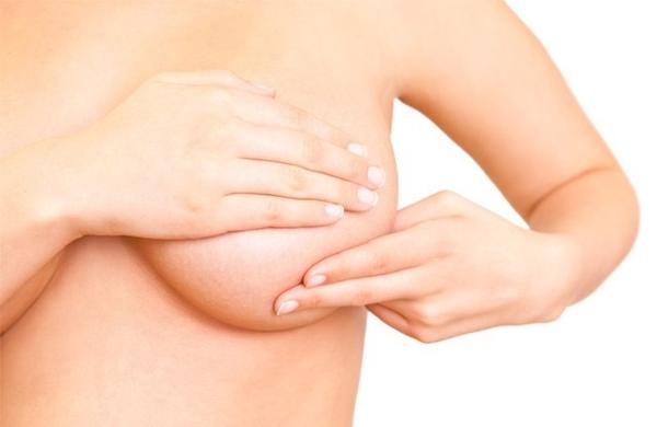 なぜ左胸の乳首がかゆむのですか 