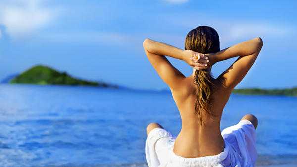 あなたの背中が特定の場所でかゆい場合 