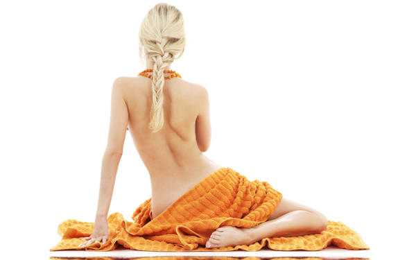 背骨と肩甲骨の領域で 