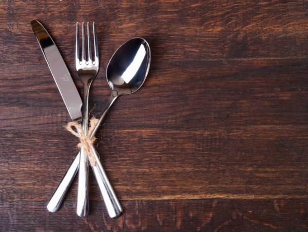 スプーンが落ちるところ 