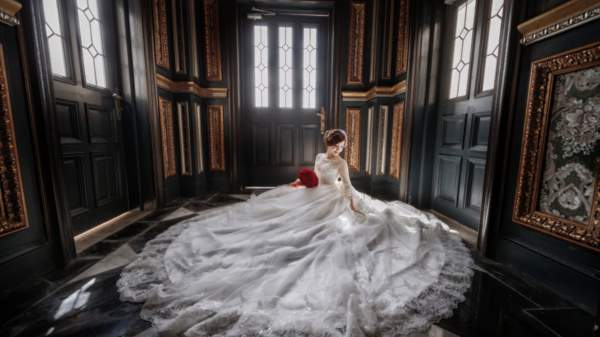 ウェディングドレスを試着する夢は何ですか 