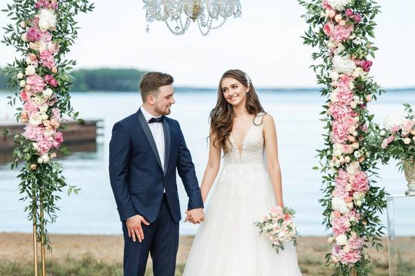 ウェディングドレスを売ってもいいですか 