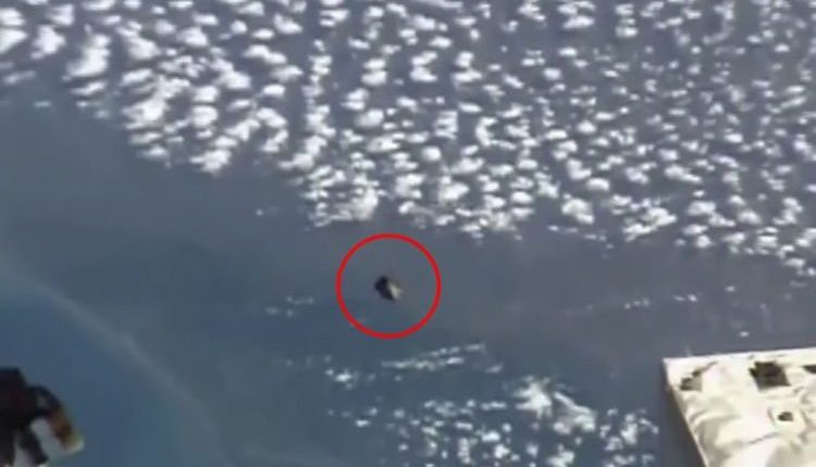 NASAは、どのスペースオブジェクトがISSの近くに20分以上あったかを説明しません 