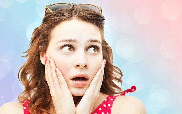 左頬が燃えている 