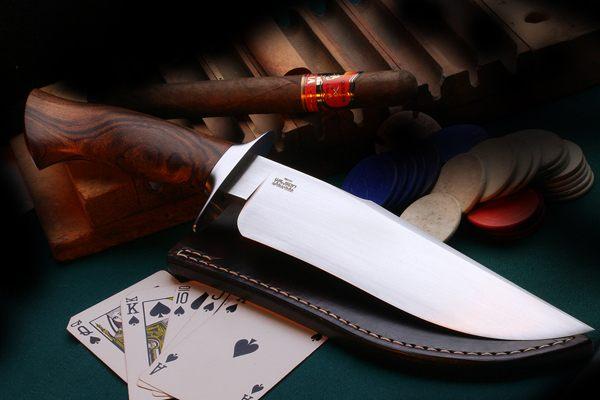 ナイフを与える 